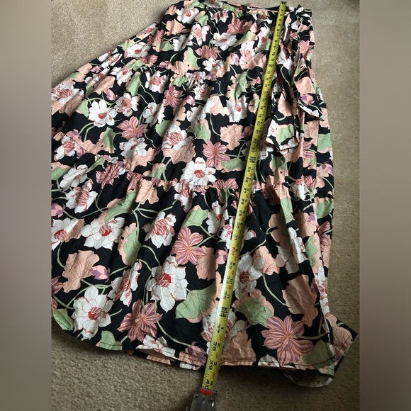 Who What Wear Women’s M Ruffled Tiered Wrap High-Rise Maxi Skirt in Deco Floral - Picture 11 of 13
